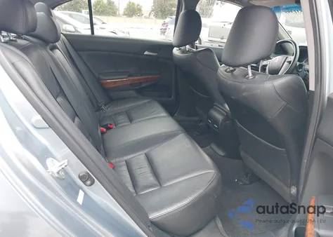 2011 Honda Accord 3.5 Ex-L z USA, uszkodzony, nr VIN 1HGCP3F8XBA014932